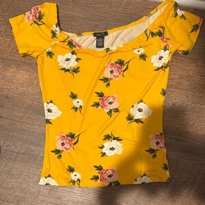 Rue21 Mustard Yellow Floral Scoop Neck Crop Top